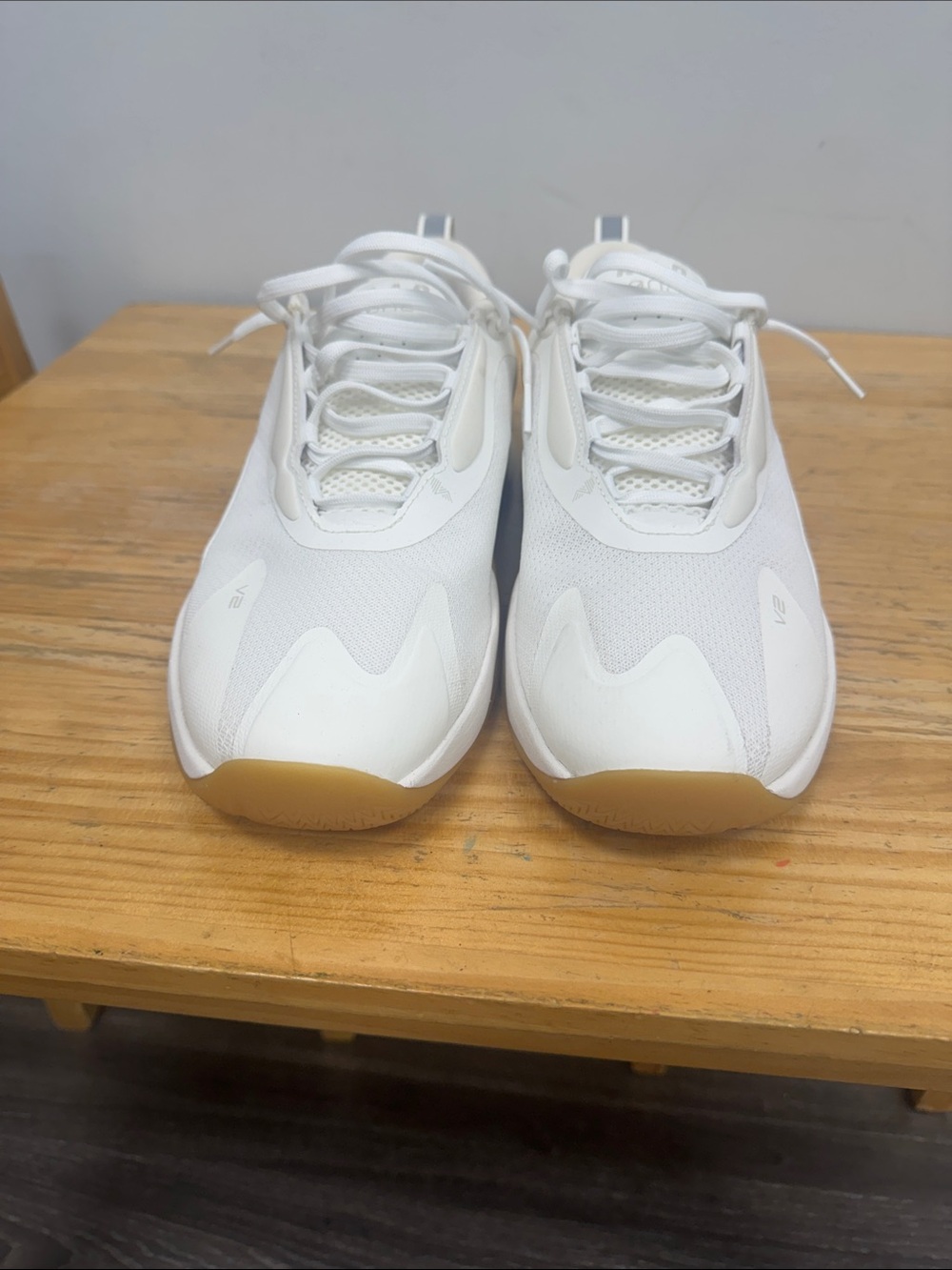 RAD Global V2 White Gum
